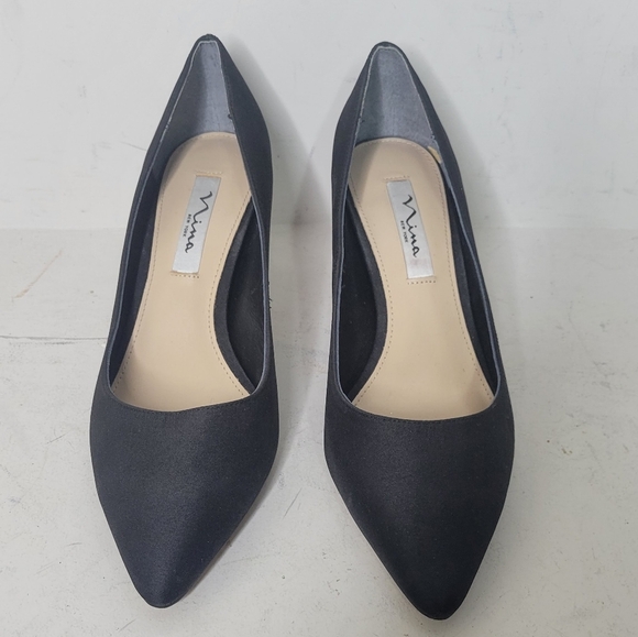 NINA 60 MID-HEEL CLASSIC PUMP SZ 8.5W - Picture 2 of 7